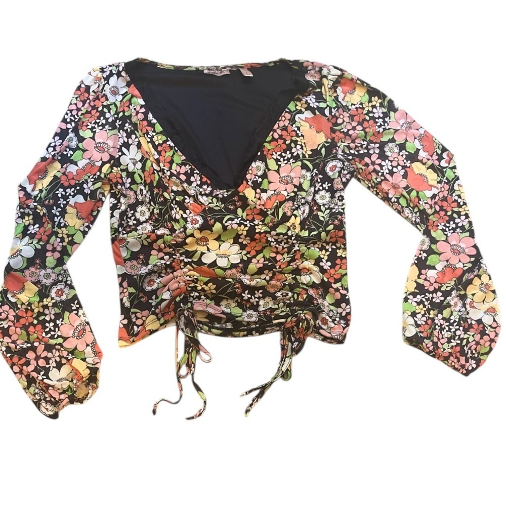 Willow Root 70s Inspired Floral Retro Crop Top with Long Sleeves